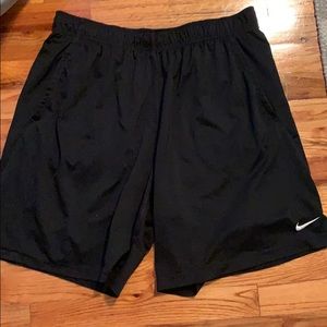 Nike athletic men’s shorts